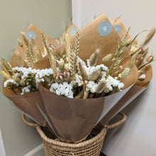 Load image into Gallery viewer, Natural Dried Flower Arrangements