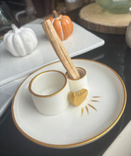 Load image into Gallery viewer, Palo Santo Burning Stick