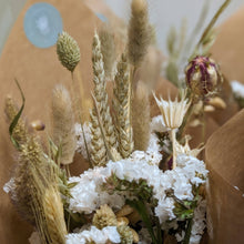 Load image into Gallery viewer, Natural Dried Flower Arrangements