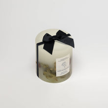 Load image into Gallery viewer, Botanical Infused Cherry Blossom &amp; Rose Candle 660g
