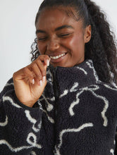 Load image into Gallery viewer, Bow Longline Fleece from Skinnydip
