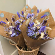 Load image into Gallery viewer, Purple Dried Flower Arrangements
