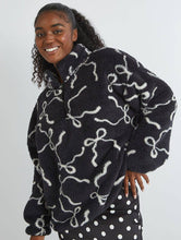 Load image into Gallery viewer, Bow Longline Fleece from Skinnydip
