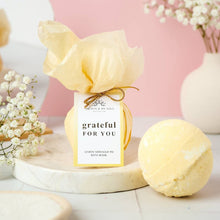 Load image into Gallery viewer, Lemon Scent Luxury Bath Bomb
