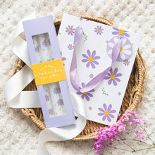 Load image into Gallery viewer, Set of 3 Purple Daisy Taper Candles
