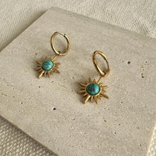 Load image into Gallery viewer, Sunburst Earrings
