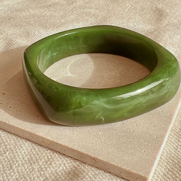 Acrylic Bangle - Avocado