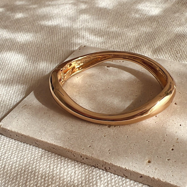 Florence Curve Bangle