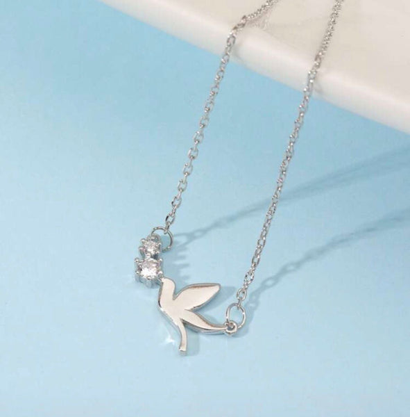 Bird Pendant Necklace