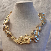 Load image into Gallery viewer, Hammered Statement Necklace
