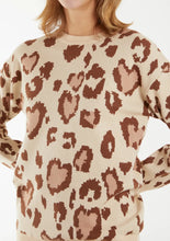 Load image into Gallery viewer, Animal Heart Jumper
