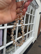 Load image into Gallery viewer, Sparkle Beaded Phone Bracelet
