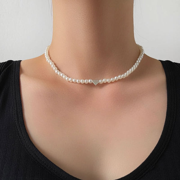 White Pearl Necklace With Silver Heart