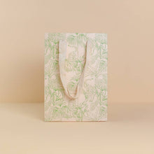 Load image into Gallery viewer, Jungle Print Small Gift Bag
