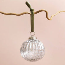 Load image into Gallery viewer, Silver Ribbed Bauble
