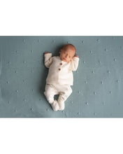 Load image into Gallery viewer, New Born Knit Set Cream

