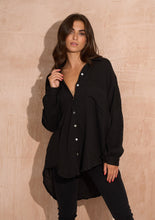 Load image into Gallery viewer, Oversized Cheesecloth Shirt Black - Pre Order
