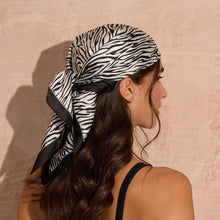 Load image into Gallery viewer, Zebra Headscarf
